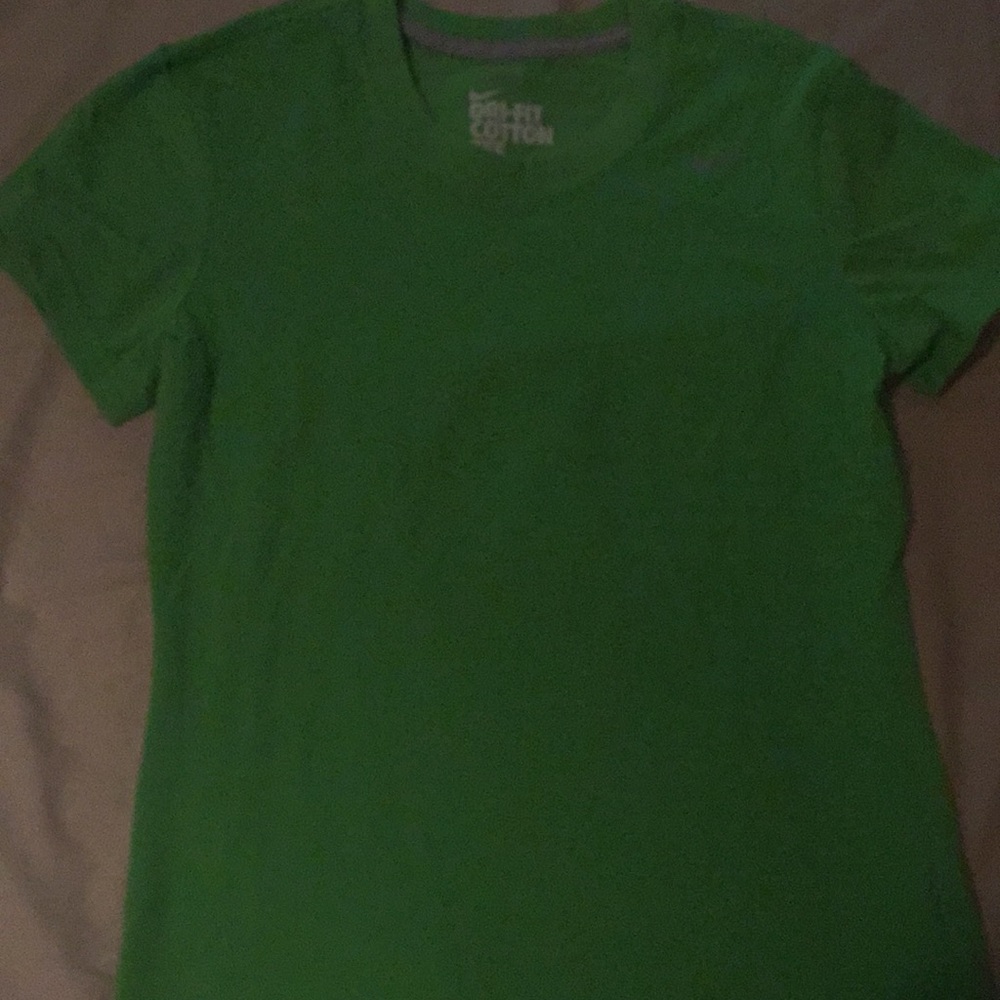 Nike tee shirt